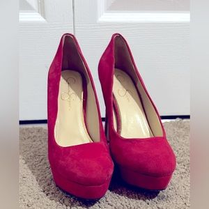 Jessica Simpson velvet pumps